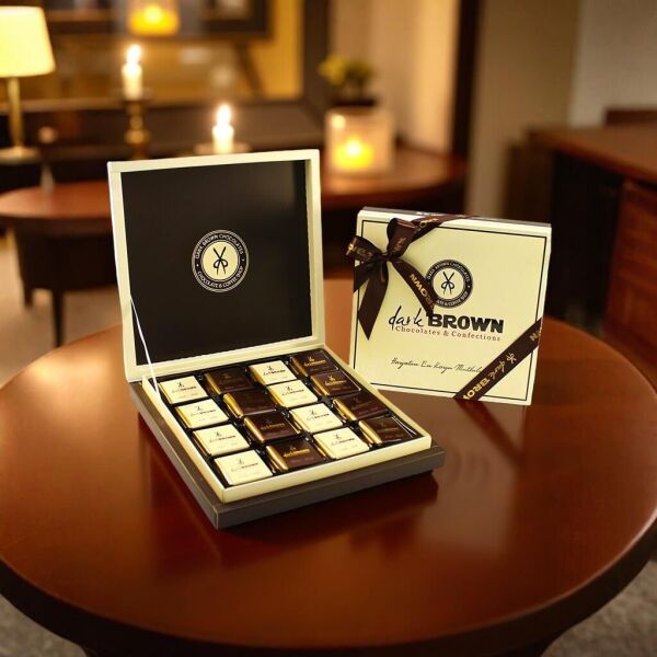 Dark Brown Bitter ve Sütlü Madlen Çikolatayı Keşfedin