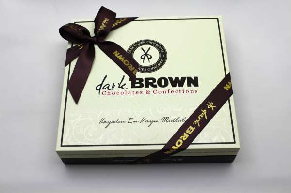 Dark Brown Bitter ve Sütlü Madlen Çikolata