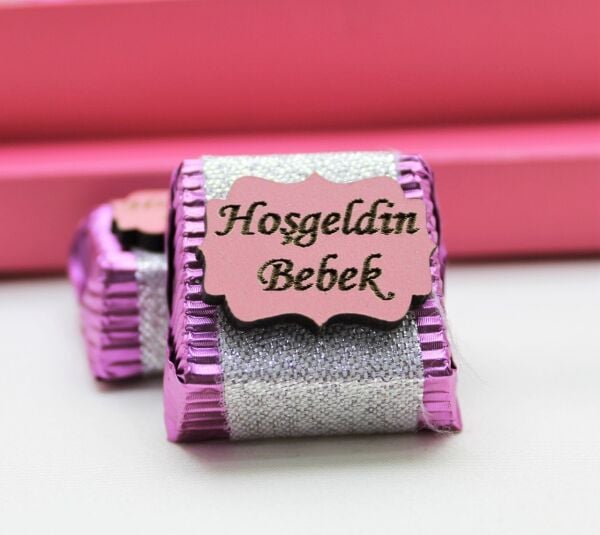 Dark Brown Bebek Kız Çikolatası 48 Adet - El Yapımı ve Dolgulu