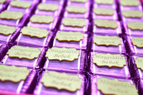 Dark Brown Bebek Hoşgeldin Çikolatası 48 Adet Sargılı - El Yapımı ve Katkısız