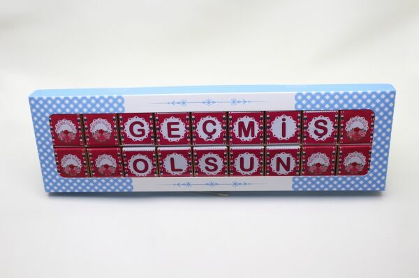 Dark Brown Geçmiş Olsun Yazılı 36'lı Bitter ve Sütlü Madlen Çikolata