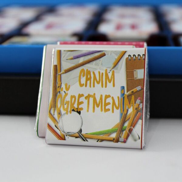 Dark Brown Öğretmenime Özel Madlen Çikolatası - Bitter ve Sütlü Seçenekli