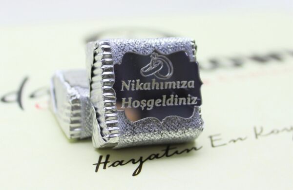 Dark Brown El Yapımı Nikah Şekeri Çikolatası - 48 Adet Gümüş Sargılı Dolgulu