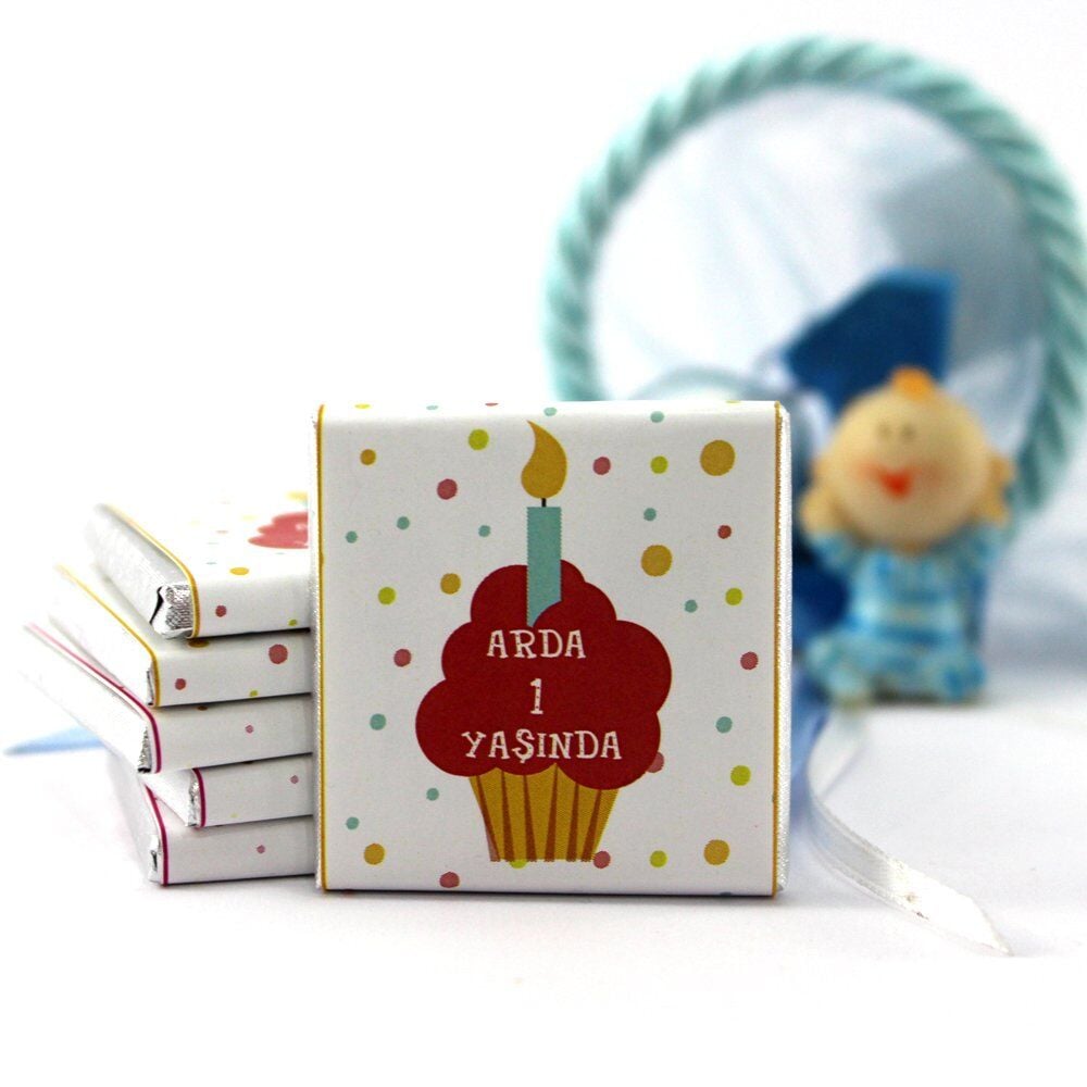 Dark Brown El Yapımı Kişiselleştirilebilir Doğum Günü Tebrik Madlen Çikolata 500'lü (Koli)