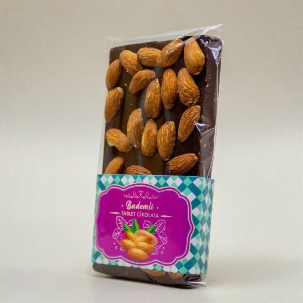 Dark Brown Bademli Bitter Tablet Çikolata - %54 Kakao İçerikli, 100 Gr