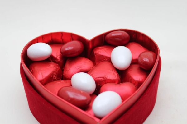 Dark Brown El Yapımı Sargılı Kalpli Çikolata Kutusu - Küçük Boy KN4