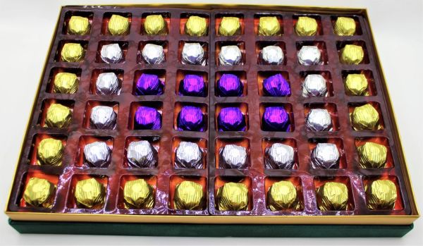 Dark Brown Karaf Çerçeveli Çikolata Kutusu Hediyelik Tablo Çikolata 48'li Spesiyal Çikolatalı