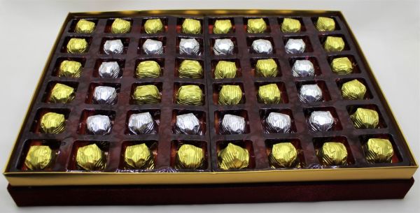 Dark Brown Su Matarası Çerçeveli Çikolata Kutusu Hediyelik Tablo Çikolata 48'li Spesiyal Çikolatalı