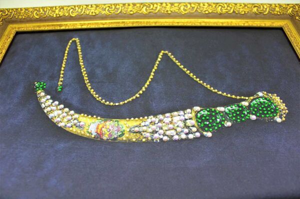 Dark Brown El Yapımı 48'li Murassa Hançerli Çerçeveli Osmanlı Motifli Çikolata Kutusu Spesiyal Çikolatalı