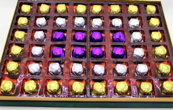 Dark Brown Osmanlı Hançer Çerçeveli Çikolata Kutusu Hediyelik Tablo Çikolata 48'li Sargılı Çikolatalı