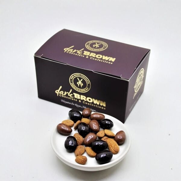 Dark Brown Bitter ve Sütlü Draje: Bademli Çikolata Keyfi 1 KG