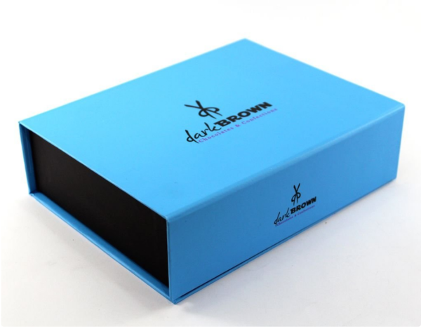 Dark Brown 500 Gr Mıknatıslı Kutuda Hediyelik Spesiyel Çikolata