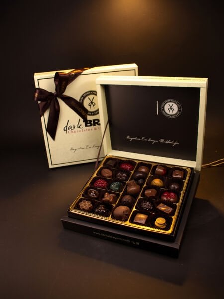 Dark Brown Hediyelik Karışık Spesiyel Çikolata - 500 Gr Kutu