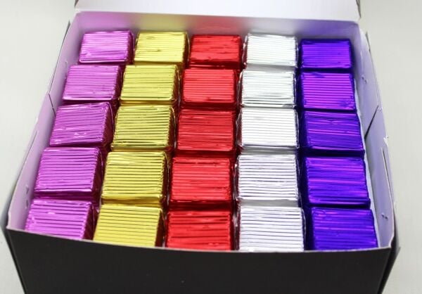 Dark Brown Fındıklı Kare Sütlü Çikolata 1000 Gr - İkramlık El Yapımı Çikolata