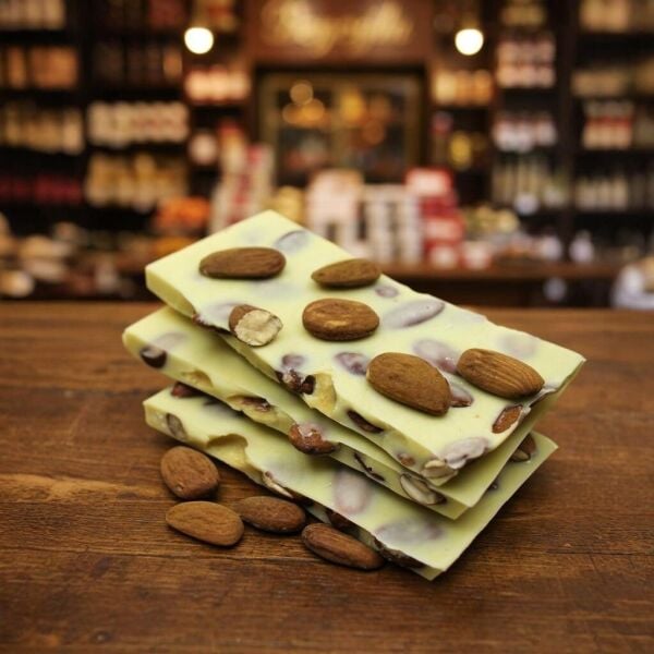 Dark Brown Beyaz Kırma Beyoğlu Çikolatası - Bademli Lezzet 1 KG