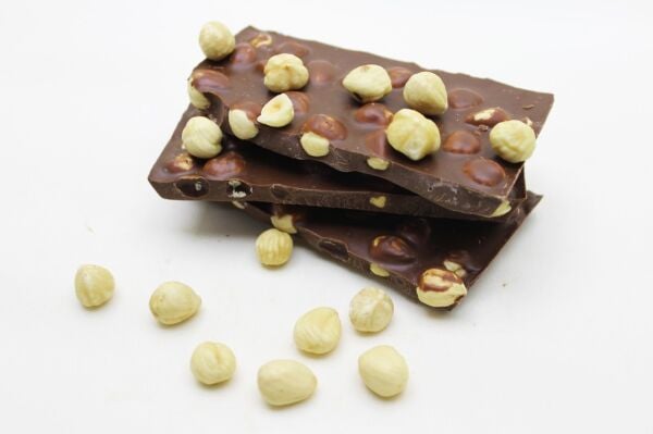 Dark Brown Fındıklı Sütlü Beyoğlu Çikolatası - El Yapımı ve Kıtır 250 Gram