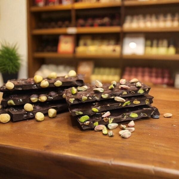 Dark Brown El Yapımı Bitter Kırma Beyoğlu Çikolatası %54 750 Gram