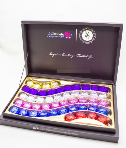Dark Brown Katkısız 48 Adet Kare Hediye Çikolata