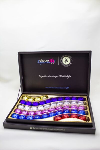 Dark Brown Katkısız 48 Adet Kare Hediye Çikolata