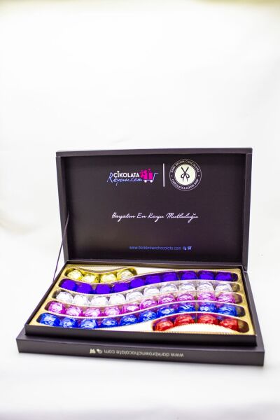 Dark Brown Katkısız 48 Adet Kare Hediye Çikolata