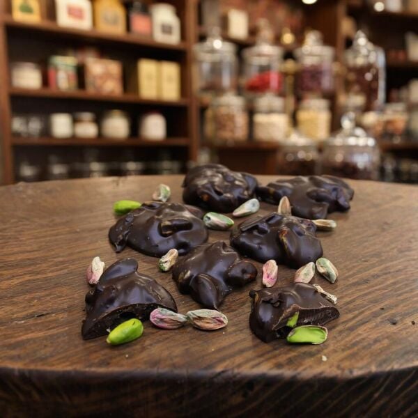 Dark Brown Antep Fıstıklı Bitter Roş Çikolata 250 Gram