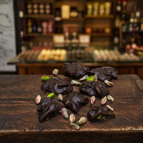 Dark Brown Antep Fıstıklı Bitter Roş Çikolata 750 Gram