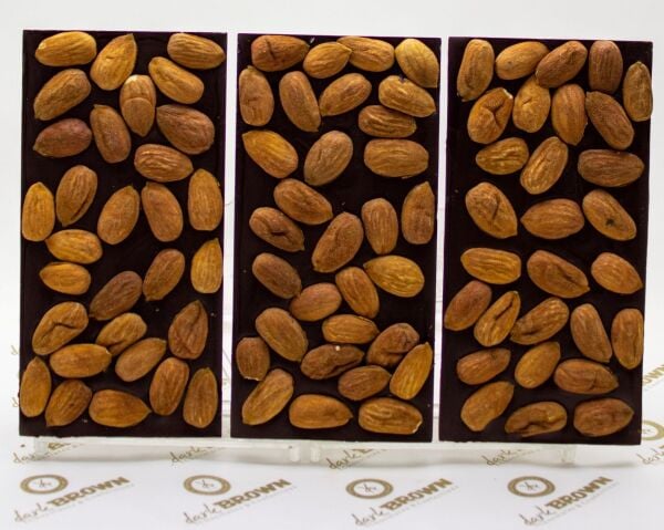 Dark Brown El Yapımı 3 Adet Bademli Bitter Çikolata Barı