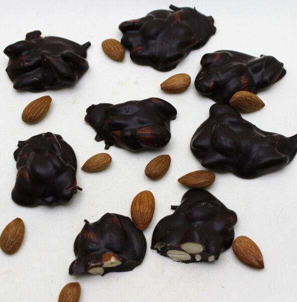 Dark Brown Kayısı Çekirdekli Bitter Roş Çikolata 1 KG