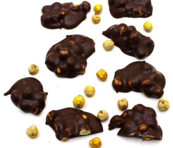 Dark Brown Leblebili Sütlü Roş Çikolata - Tatlı Tuzlu Deneyim 250 Gram