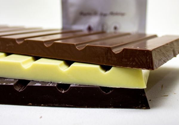Dark Brown 500 Gram Sade Karışık Kuvertür Çikolata Gerçek El Yapımı Kuvertür