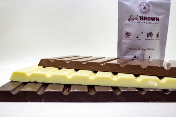 Dark Brown 500 Gram Sade Karışık Kuvertür Çikolata Gerçek El Yapımı Kuvertür