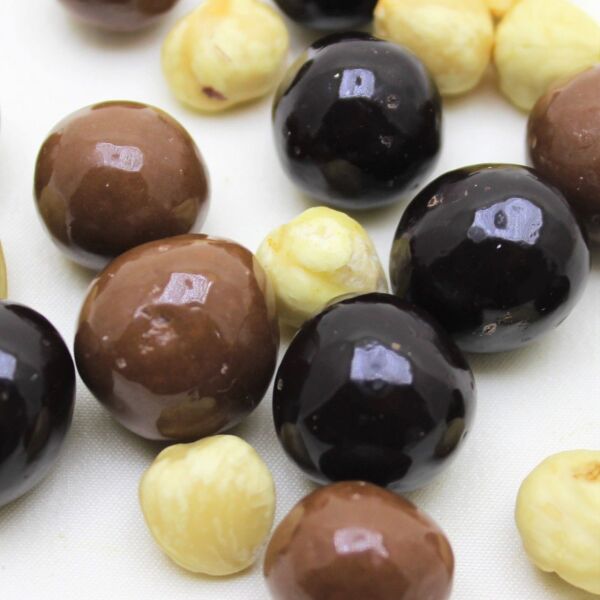 Dark Brown - Fındıklı Dolgulu Bitter ve Sütlü Draje Çikolata 500 Gram