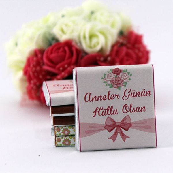 Dark Brown Anneler Günü Özel Yazılı Madlen Çikolatası