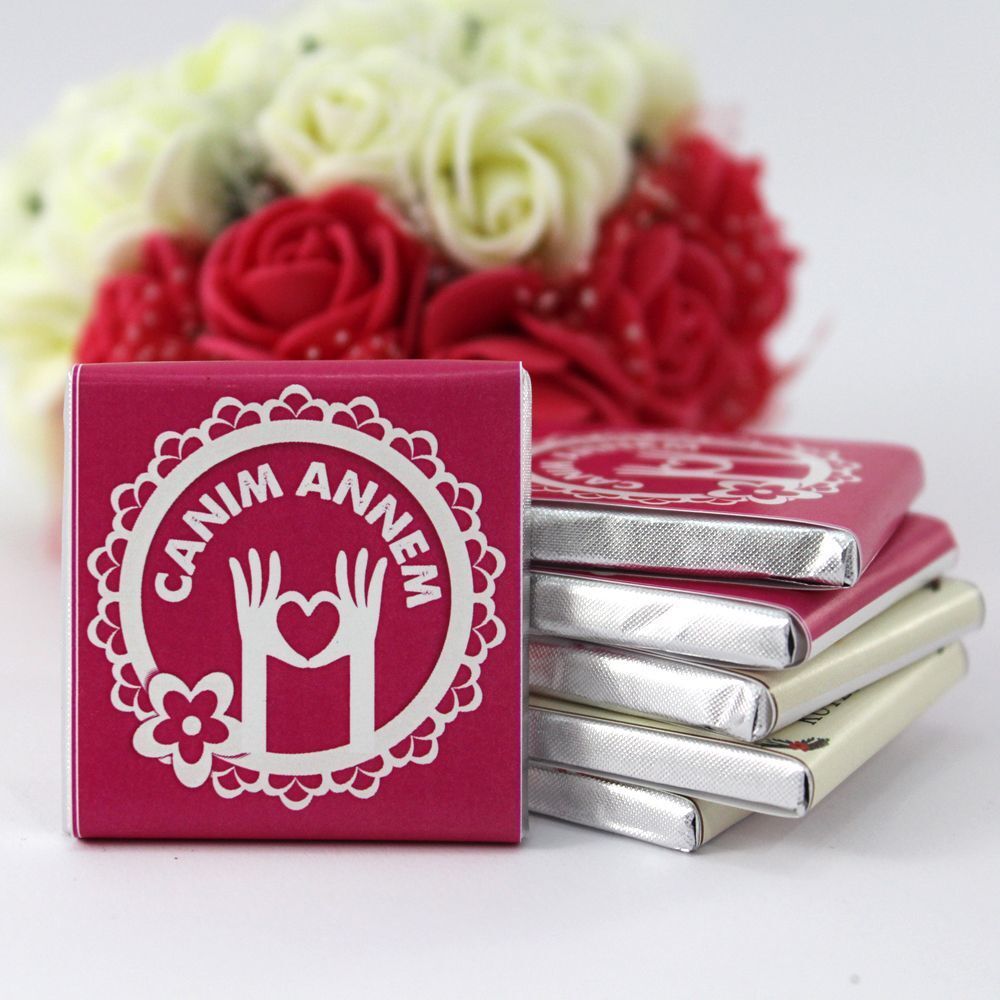 Dark Brown Yazılı Madlen Çikolatası - Anneler Gününe Özel Kalp İşaretli 72'li (Hediye Kutu)