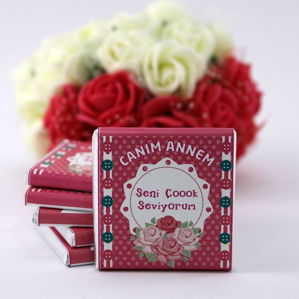 Dark Brown Anneler Gününe Özel Yazılı Madlen Çikolata