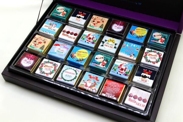 Karışık Madlen Çikolata - Dark Brown El Yapımı Yılbaşı Tebrikleri 72'li (Hediye Kutu)