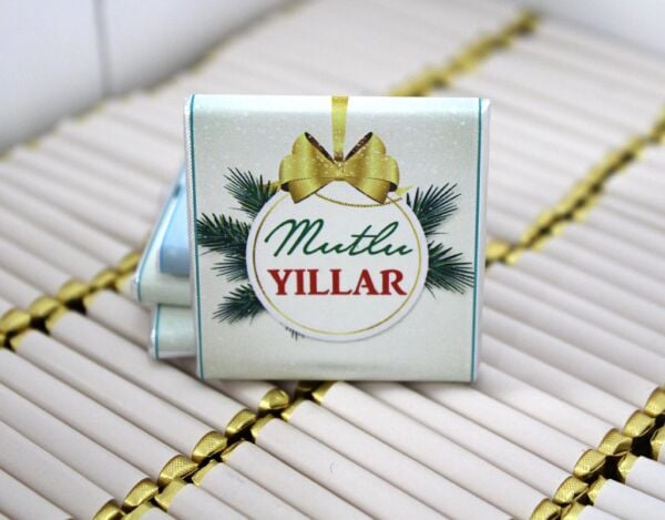 Karışık Madlen Çikolata - Dark Brown El Yapımı Yılbaşı Tebrikleri 500'lü (Koli)