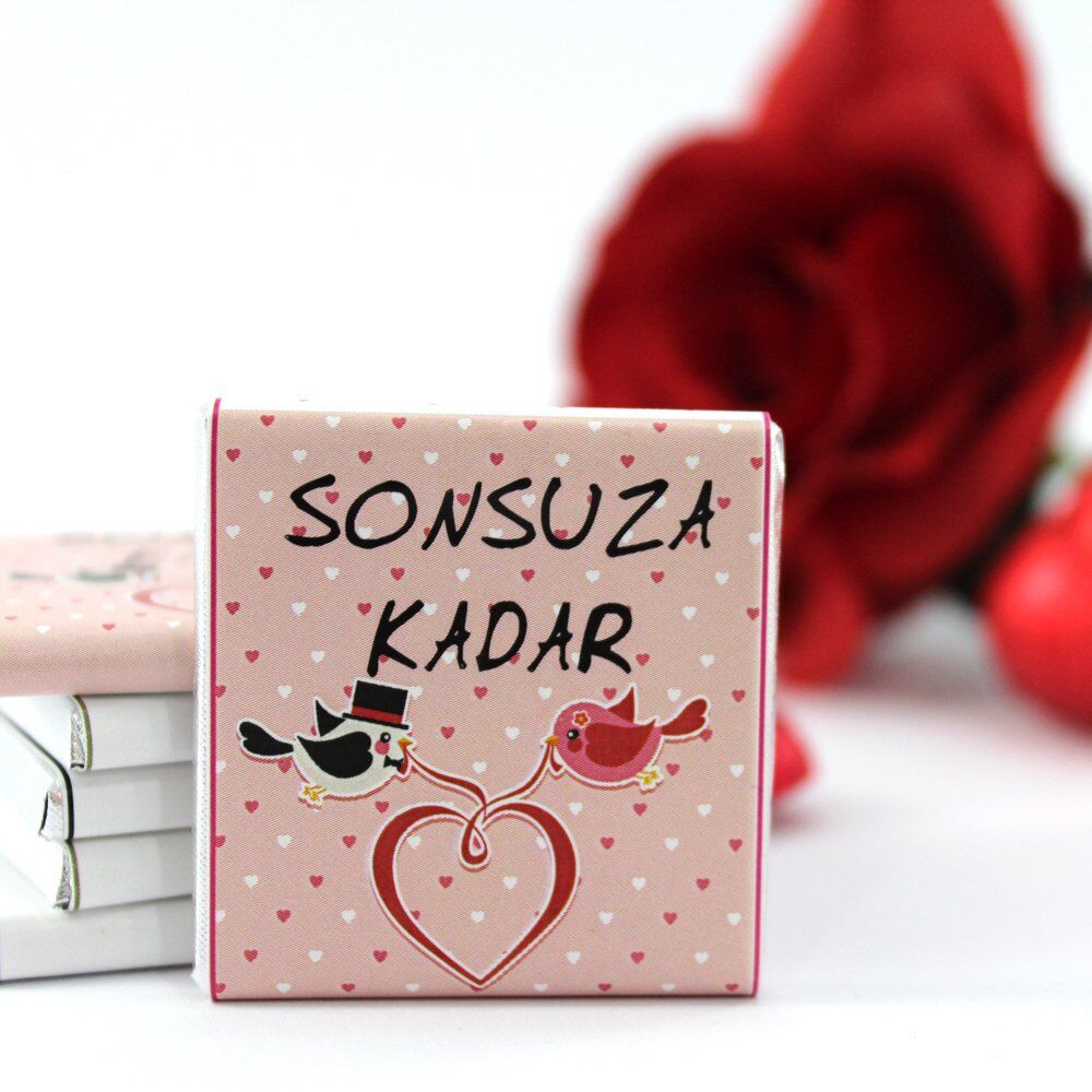 Dark Brown 'Sonsuza Kadar' Yazılı Bitter ve Sütlü Madlen Çikolatalar 48'li (Hediye Kutu)