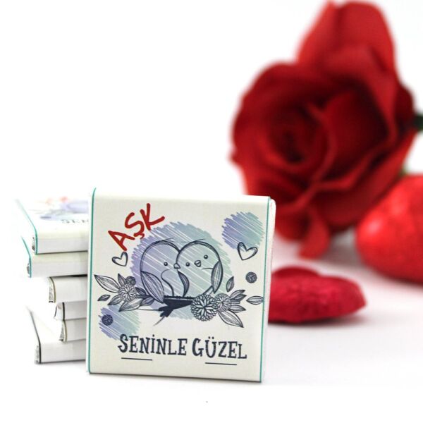 Dark Brown El Yapımı Madlen Çikolata: Sevgiliye Özel Aşk Mesajlı Hediye 48'li (Hediye Kutu)