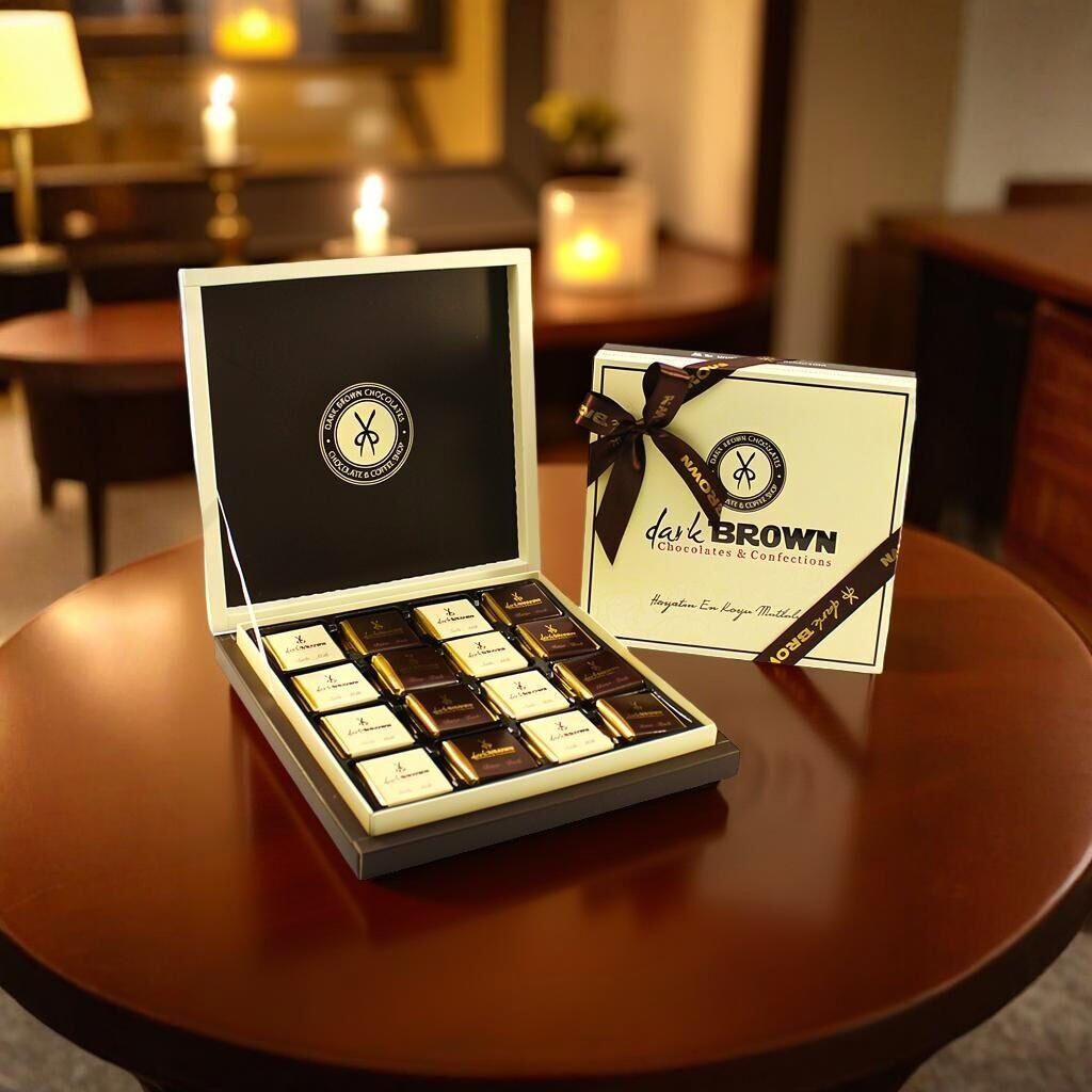 Dark Brown Bitter ve Sütlü Madlen Çikolatayı Keşfedin 48'li (Hediye Kutu)