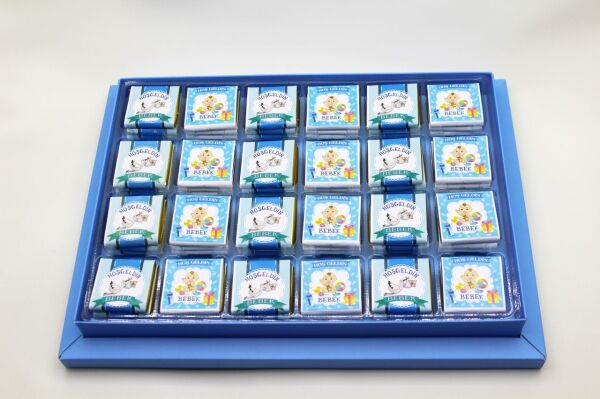 Dark Brown Erkek Bebek için Hoşgeldin Çikolatası - Madlen Hediye 72'li (Hediye Kutu)