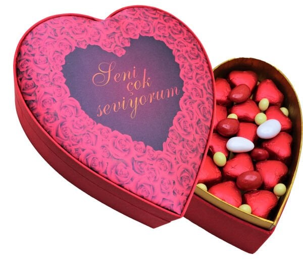 Dark Brown El Yapımı 'Seni Seviyorum' Yazılı Kalpli Çikolata Kutusu KN2