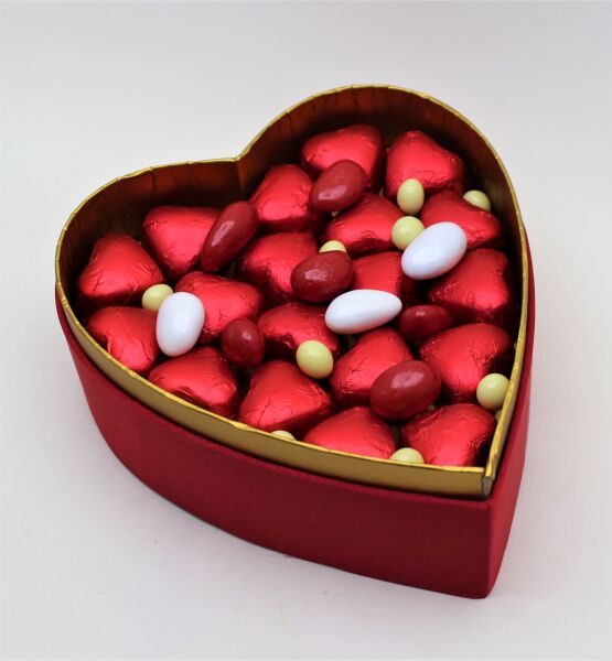 Dark Brown El Yapımı 'Seni Seviyorum' Yazılı Kalpli Çikolata Kutusu KN2