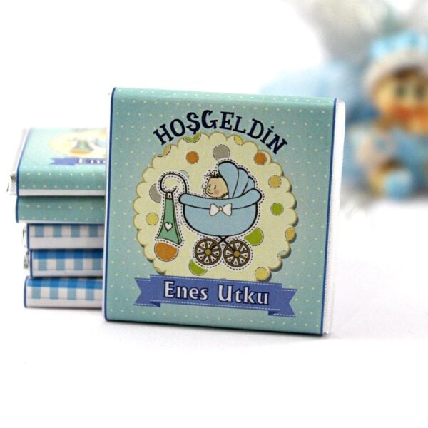 Dark Brown Hoşgeldin Bebek İsim Yazılabilen Hediye Çikolatası 72'li (Hediye Kutu)