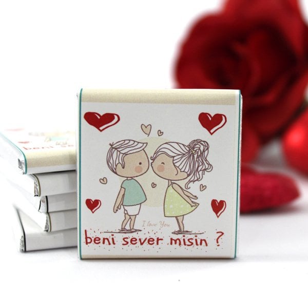 Dark Brown Madlen Çikolata - Sütlü ve Bitter 'Beni Sever Misin' Yazılı