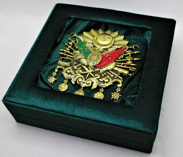 Dark Brown Yeşil Kadife Osmanlı Tuğralı Çikolata Kutusu Hediyelik Tablo Çikolata 36'lı