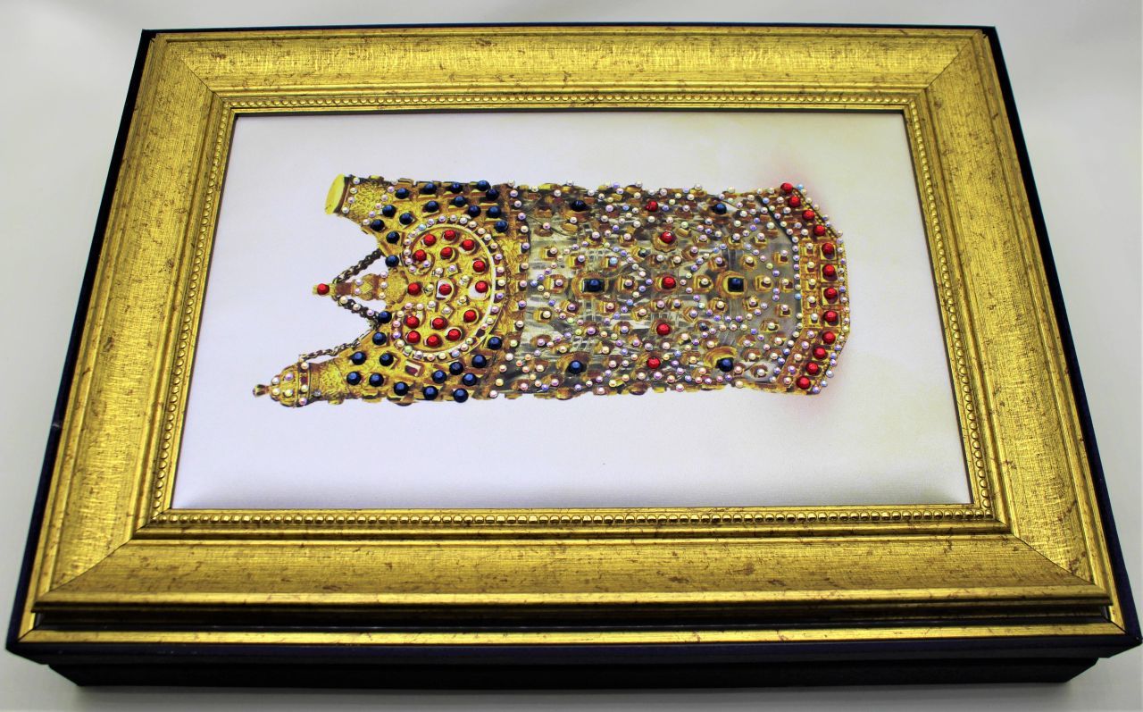 El Yapımı Dark Brown Osmanlı Motifli 24'lü Çerçeve Çikolata Kutusu