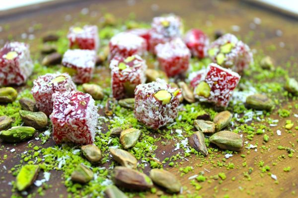 Çifte Kavrulmuş Narlı ve Antep Fıstıklı Lokum El Yapımı Özel Lokum 2 KG